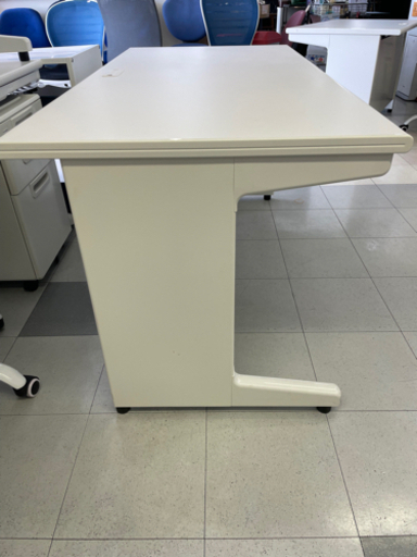 事務机　(140cm)  オフィス用品　　リサイクルショップ宮崎屋住吉店　21.09.02  y
