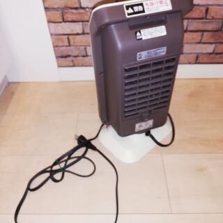 1200W セラミックヒーター 5-8畳用の画像
