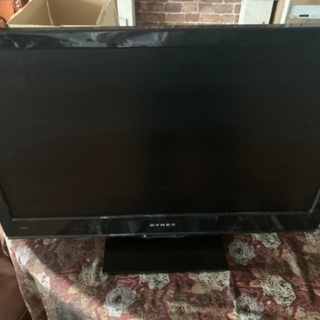 メーカー無メーカー　中古液晶テレビ　リモコン付き