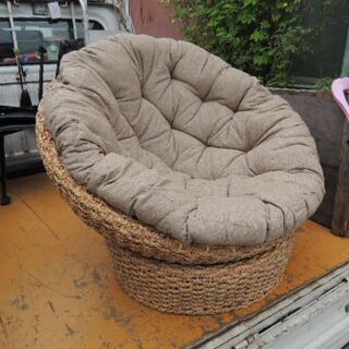 お部屋でリゾート感覚！パパサンチェアー　中古