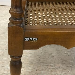家具、探すなら「リサイクルR❕ カリモク　コロニアルシリーズ❕ ゲート付き軽トラ”無料貸出❕R1092の画像