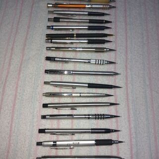 金属製または見栄えの良いシャープペンシル　２２本の画像