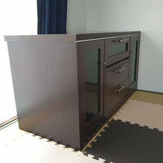 テレビ台の画像