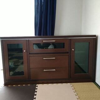 テレビ台の画像