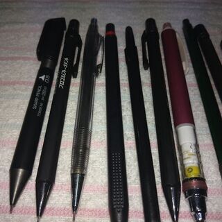 プラスチック製シャープペンシル　42本の画像