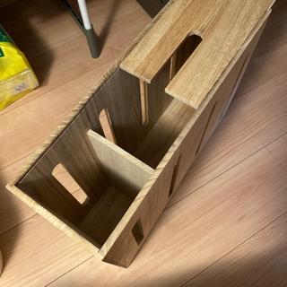 ルーターケーブル収納ボックスの画像