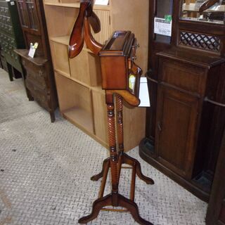 【愛品館八千代店】ハンガースタンドの画像