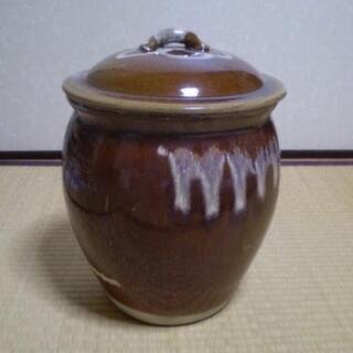 縁起物 和風の物、さしあげます。①お面②(蓋付き未使用)かめ③(大小)徳利の画像