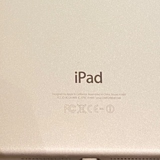 Apple iPad mini 2 Wi-Fiモデル 16GB シルバー ME279J/Aの画像