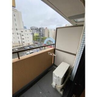 ★初期費用激安シリーズ(16,000円+家賃のみ)★「新開地」駅徒歩2分★オートロック ★角部屋 − 兵庫県
