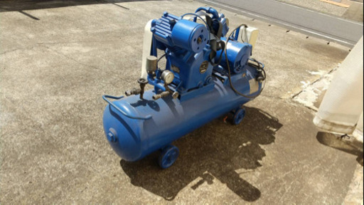 【お取引完了致しました】エアーコンプレッサー（中古）