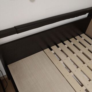 セミダブルベッドフレーム　ブラック　引き出し3個付きの画像