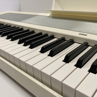 KORGコルグ《B1》ホワイト 電子ピアノ
