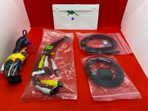 KENWOOD 最新地図　MDV-333 取扱説明書　新品パーツ多数　フルセット使いやすいナビです
