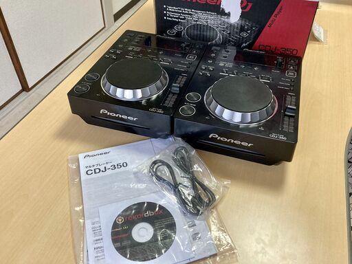 2 Pioneer CDJ-350s　CD,USBで使用、または pioneer Djソフト
