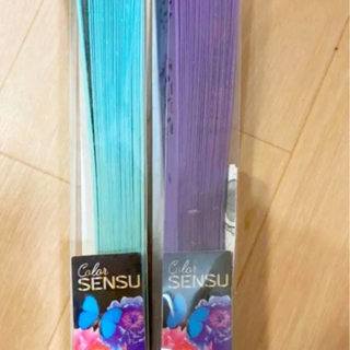 光る扇子