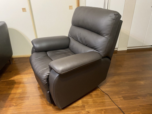 ニトリ電動リクライニングソファ1人用