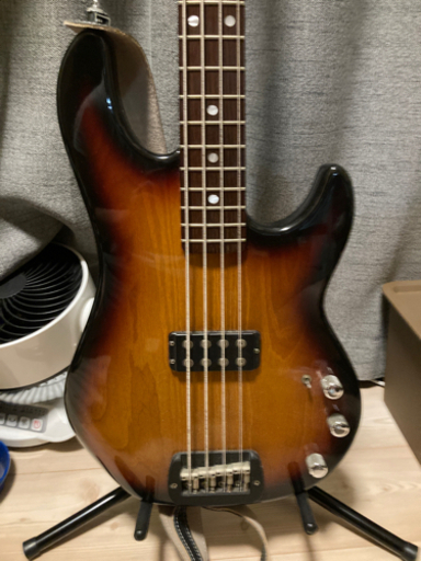 エレキベース　G&L L-1000 【9/4迄受付】
