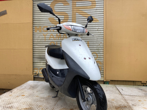 二級整備士の軽整備済み‼️ ライブディオ　白　配送可能　クレジット対応