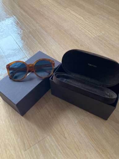 トムフォードサングラス海外にて購入