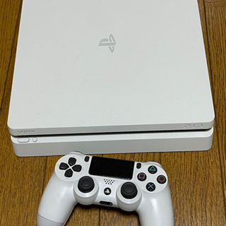 PlayStation®4 グレイシャー・ホワイト 500GB  CUH2200A