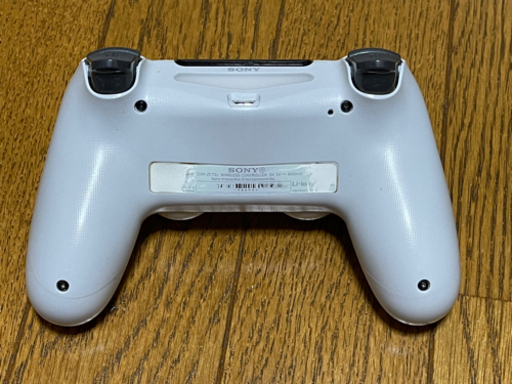 PlayStation®4 グレイシャー・ホワイト 500GB  CUH2200A