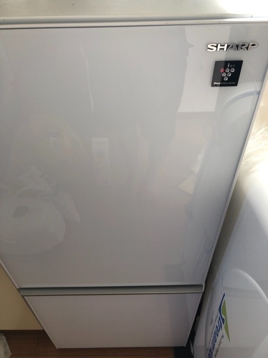 シャープ　冷蔵庫　SJ-GD14F-W