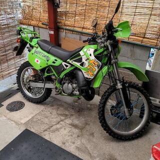 KDX１２５SR　Ａ８ タイヤとチューブ新品 オフロードヘルメッ...