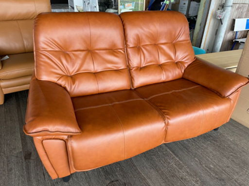 本革の10万円オーバーソファー！税込29800円です
