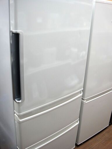 AQUA 　272Ｌ　冷蔵庫　ＡＱＲ－２７１Ｆ