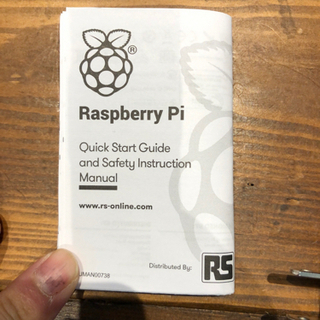 Raspberry Pi3 B+マザーボード＆ケース＆バッファローWEBカメラの画像