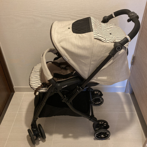 9/5受渡限定お値下げ　ほぼ新品　コンビ　スゴカル　ベビーカー