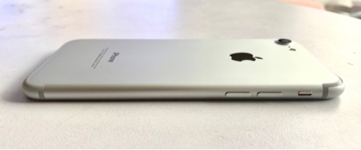 【極美品バッテリー91%】iPhone7 32GB シルバー　SIMフリー