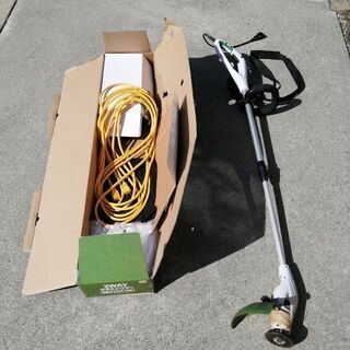 草刈り機