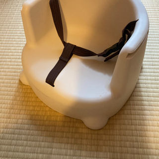 お食事椅子　西松屋　の画像