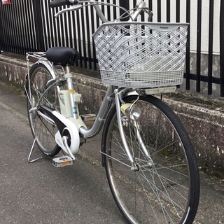 パナソニック♪電動アシスト自転車♪Viviシルバー♪26インチ♪３段変速 動作＞パナソニック・電動アシスト自転車 ViVi SS シルバー内装3段変速