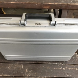 ZERO HALLIBURTON アタッシュケース ゼロハリバートン