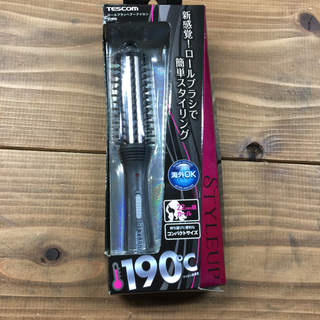 【新品未開封】テスコム  ロールブラシヘアーアイロン THR6