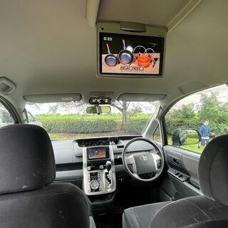 【コミコミ価格】トヨタ ヴォクシー 車検令和3年11月6日まで ５ナンバーの画像