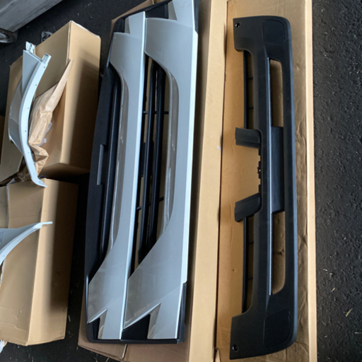 新型ファイブスター　キャビン　顔面一色