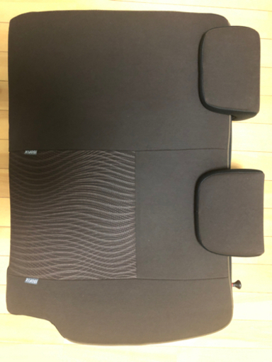 トヨタ　アクア　nph10 gグレード　シート　一台分