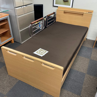 電動リクライニングベッド・介護ベッド MFB-860の画像