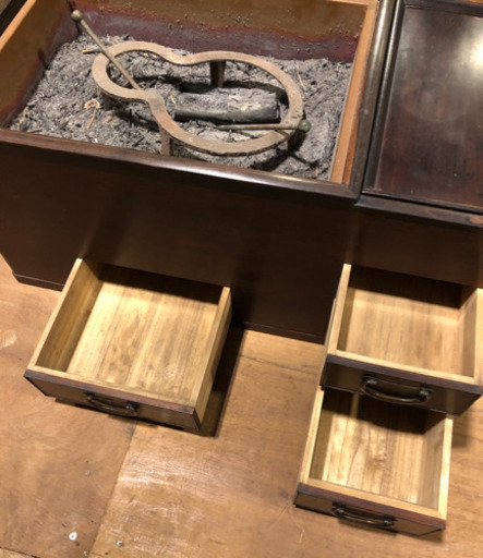 ⭐︎中古品　時代物　関東長火鉢　骨董品⭐︎