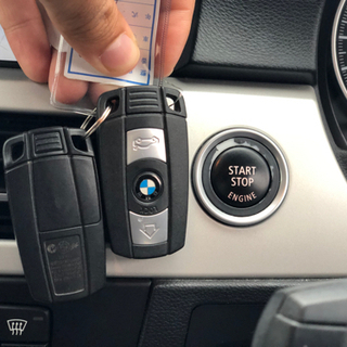 ‼️BMW3シリーズ後期‼️車検4/11迄‼️プッシュスタート‼️純正カーナビ付きの画像