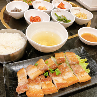 【女性募集】韓国料理食べにいきませんか？
