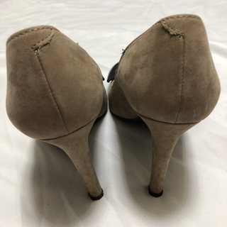 ダイアナ パンプス 23.5の画像