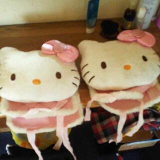 低反発キティちゃんヘッドレストの画像