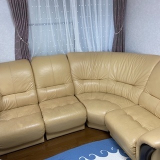 本日最終日　ソファ　①