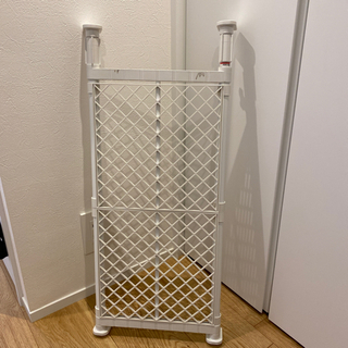 【突っ張り棒】収納棚付きです！