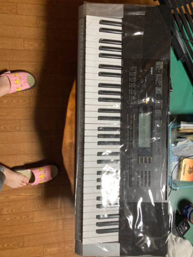CASIO 電子ピアノ　新品